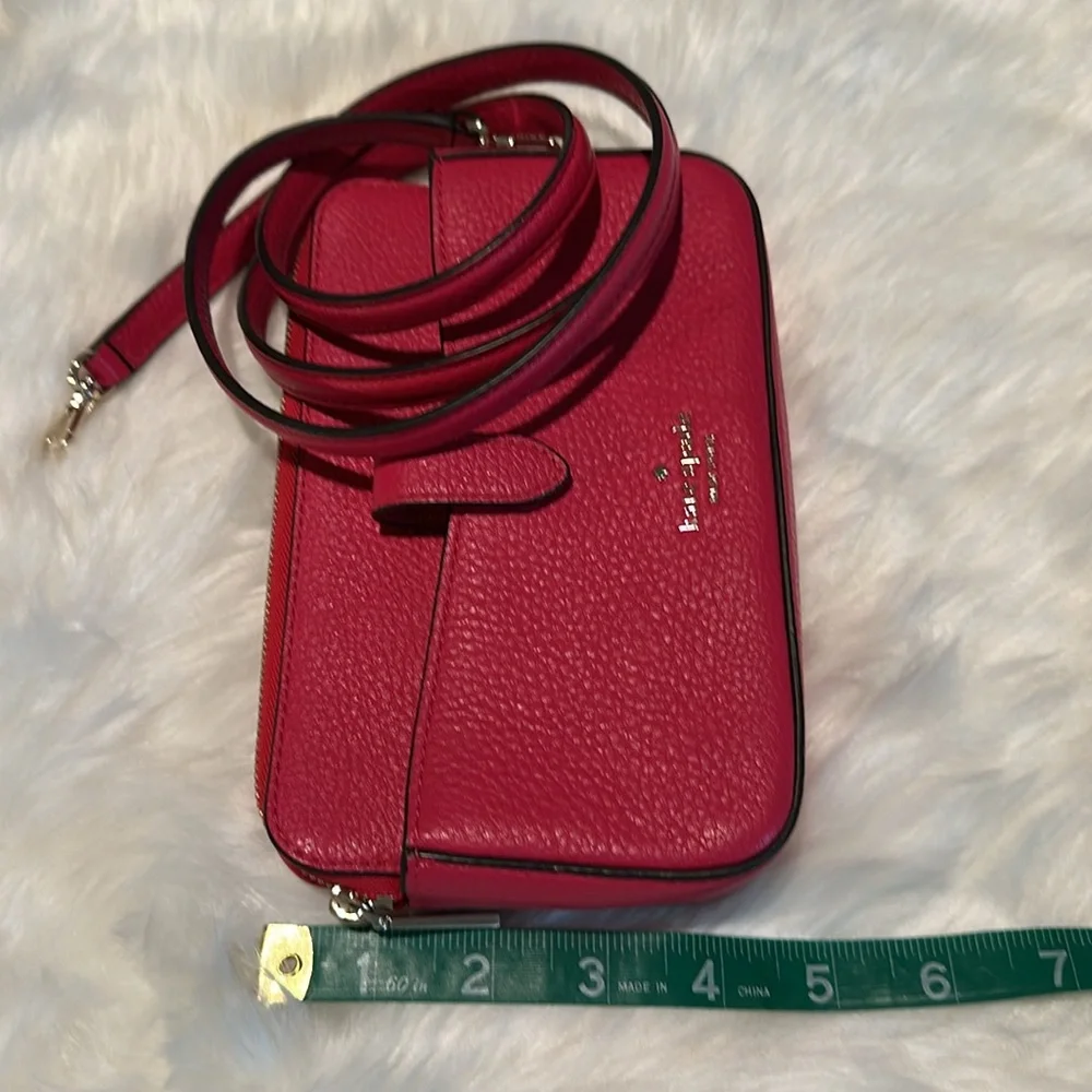 Kate Spade New York Vibrant Fuchsia Red Small Like New Crossbody Bag